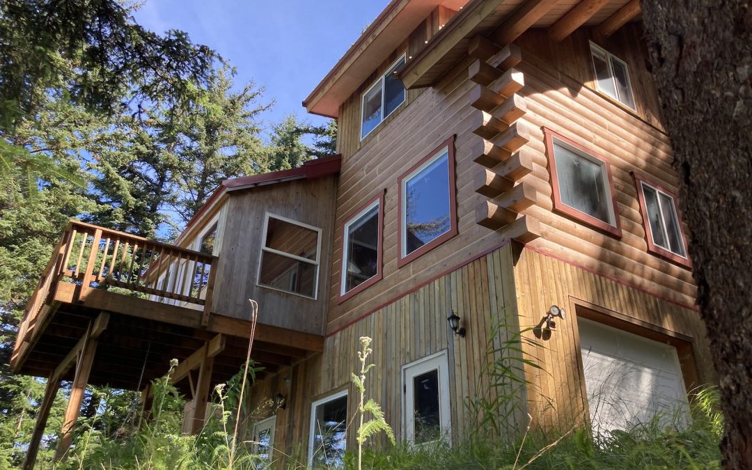 Cabin 4 Exterior
